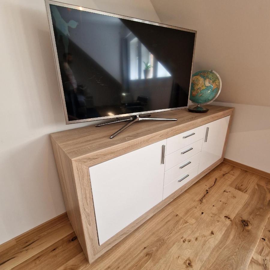 Apartment Mit Parkblick & Massagestuhl Λειψία Εξωτερικό φωτογραφία